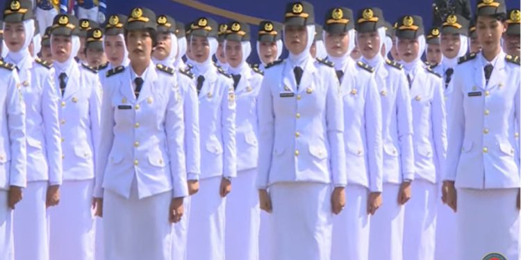 5 Sekolah Kedinasan untuk Siswa Mata Minus Beserta Persyaratannya