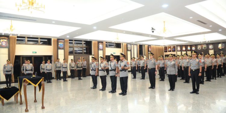 9 Pati Polri Promosi dari Brigjen ke Irjen, Terdapat Rinny Wowor
