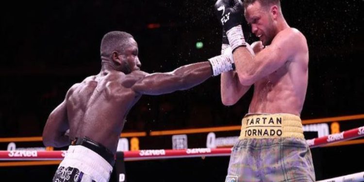 Ekow Essuman Kalahkan Mantan Juara Tak Terbantahkan Josh Taylor