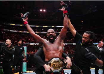 Petisi Massal Goyang Gelar Kelas Berat UFC Jon Jones Tembus 150 Ribu