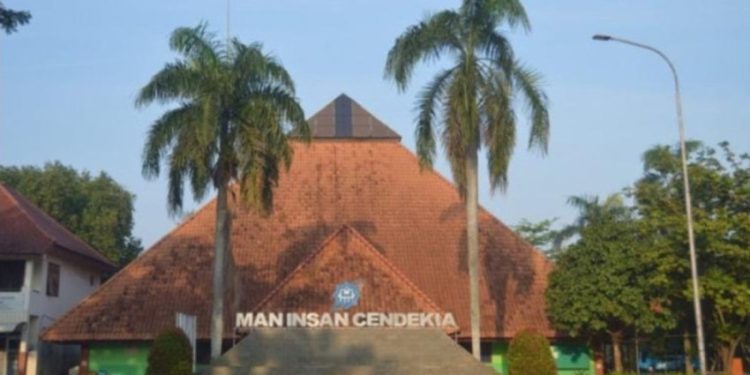 MAN Insan Cendekia Menjadi Madrasah Internasional untuk Kuliah di Kampus Terbaik Dunia