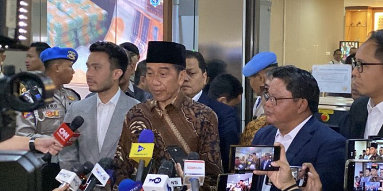 Megawati Bahas Polemik Ijazah, Jokowi: Saya Sebenarnya Sedih