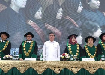 Menteri Yassierli Ajak Wisudawan Universitas Binawan Siap Hadapi Persaingan Global