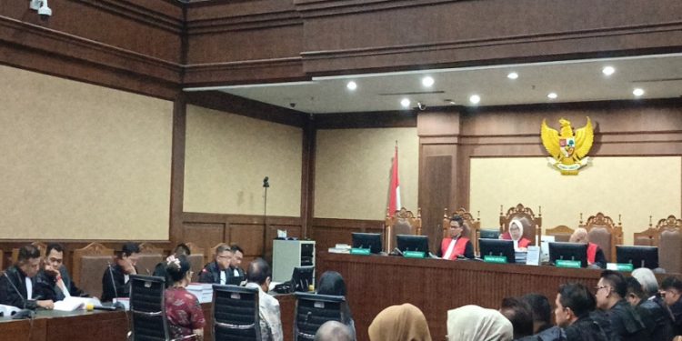 Pengacara Dituntut 14 Tahun Penjara dalam Kasus Ronald Tannur dan Lisa Rachmat