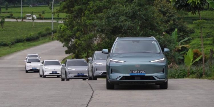 Performa Geely EX5 dari Jakarta ke Bandung yang Mengagumkan