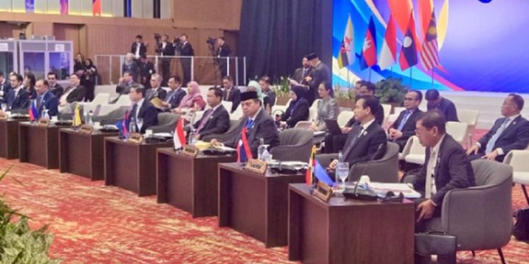 Prabowo diwakili Airlangga dalam ASEAN-BAC di Kuala Lumpur
