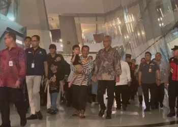 18 WNI Tetap di Doha Akibat Serangan Iran ke Pangkalan Militer AS di Qatar