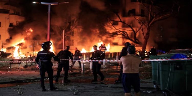 Tiga Kota Israel Diserang Rudal Iran, Termasuk Pusat Penelitian Senjata Canggih