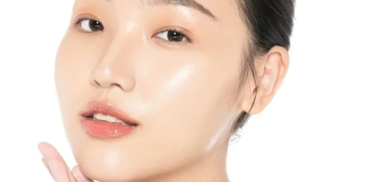 Perlukah Menggunakan Sunscreen di Malam Hari Simak Penjelasannya