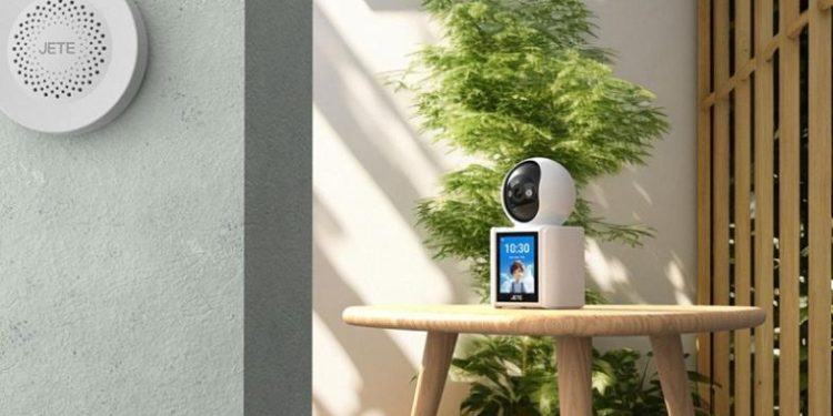 CCTV JETE CT2 Fitur Video Call untuk Mendekatkan Anak di Rumah