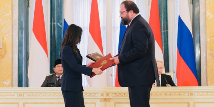 Lompatan Teknologi atau Pendekatan Geopolitik?