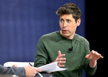 Startup Bola Mata Sam Altman Targetkan Warga Inggris Setelah Ditolak di Indonesia