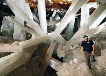 Gua Kristal Menakjubkan Ditemukan dengan Rahasia Mematikan