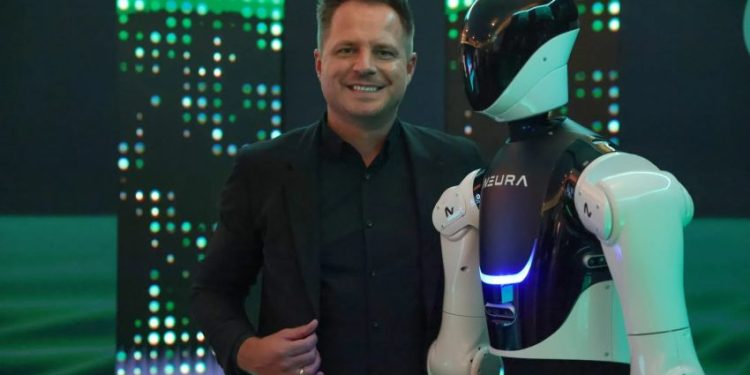 Robot Humanoid Jerman Gagal Tampil, 3 Masalah Terungkap