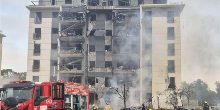 Israel Tertekan, Akurasi Rudal Iran Meningkat Tiga Kali Lipat