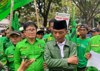 Kader PPP Mengunjungi Kantor DPP Meminta Dipecatnya Romahurmuziy