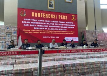Kejagung Tampilkan Uang Rp11,8 Triliun dari Dugaan Korupsi CPO