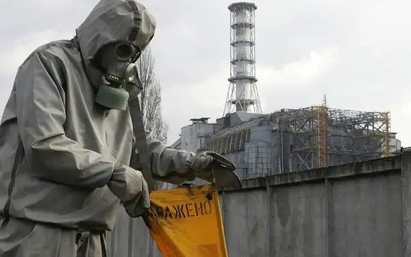 Iran Tangguhkan Kerjasama dengan IAEA untuk Lanjutkan Program Nuklir