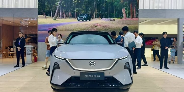 Mazda EZ-60 Terjual 26.000 Unit dalam 4 Hari Sejak Diluncurkan