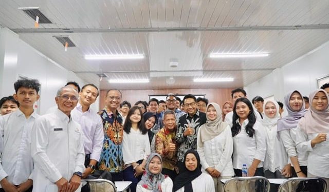Perkuat Pembangunan SDM, Resmikan Fasilitas Baru Universitas di Indonesia