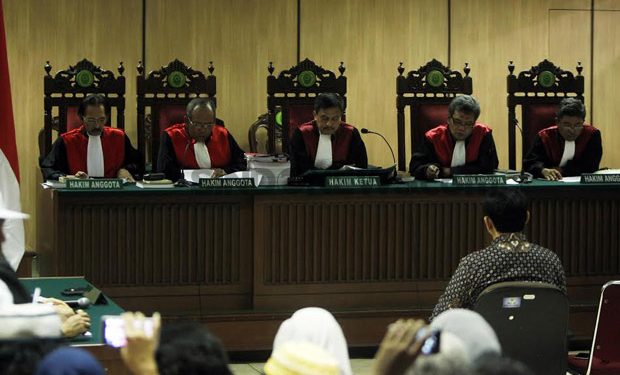 Jadilah Hakim dengan Filosofi Padi yang Menginspirasi dan Bijaksana