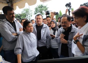 Menjaga Kandang Ayam, Wakil Menteri Komdigi Jadi Petinggi Operator Seluler dan Netralitas Dipertanyakan