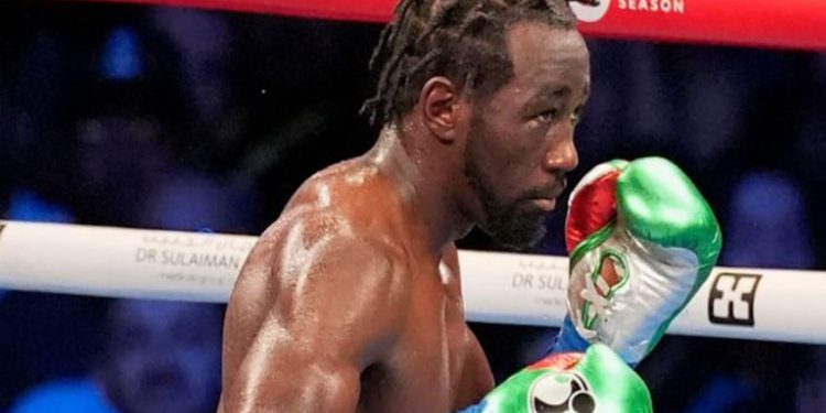 Crawford Kalah Telak dari Canelo Alvarez di Kelas 76,2 Kg