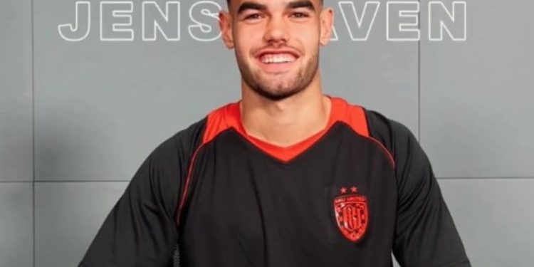 Jens Raven Bergabung dengan Tim Bali United secara Resmi