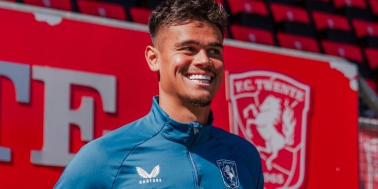 Mees Hilgers Menjadi Target Banyak Klub Sepak Bola Eropa