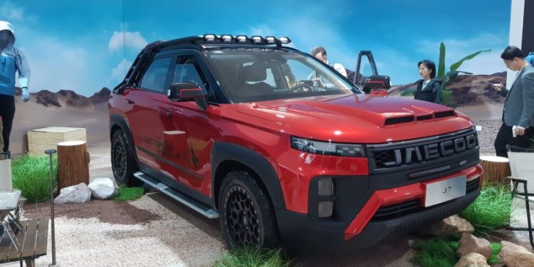 Daftar Mobil Hybrid Harga Rp300 Jutaan di GIIAS 2025