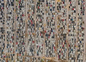 Dunia Dipenuhi 56 Juta Unit Kendaraan Listrik, Kuburan Mobil Tua di China Semakin Membengkak
