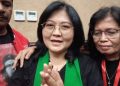 Kita Menerima dengan Bangga dan Tetap Tersenyum