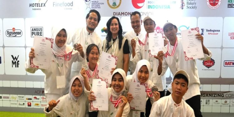 8 Siswa Berkebutuhan Khusus Raih Medali di Ajang Kuliner Internasional