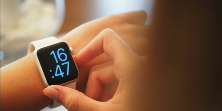 Ingin Beli Smartwatch Impian? Ikuti Tips Ini Agar Arus Kas Tetap Stabil!