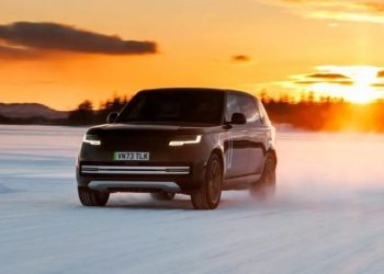 Rencana Mobil Listrik Tak Berhasil, Jaguar Land Rover PHK 500 Karyawan