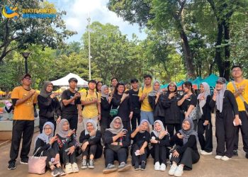 Kolaborasi Mahasiswa dan Trash Hero Jakarta Gelar Aksi Peduli Lingkungan