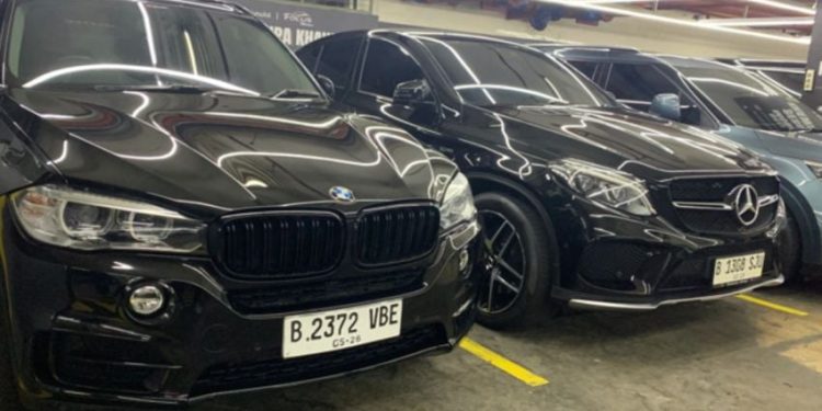 Ashgabat Larang Mobil Berwarna Gelap, Berikut Alasannya