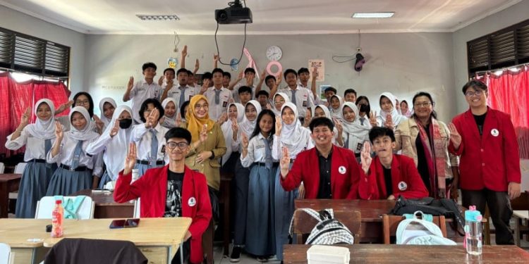 Mahasiswa Perkenalkan Teknis Dasar Pengambilan Gambar dalam Videografi