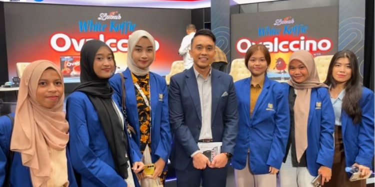 Mahasiswa Prodi Akuntansi Belajar Literasi Publik melalui Kunjungan ke Program TV Rakyat Bersuara