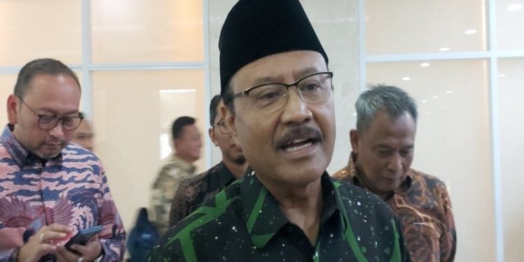 Mensos Siap Hapus Penerima Bansos yang Terbukti Terlibat Judi Online