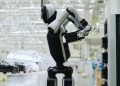 Robot Humanoid dari China Bekerja 24 Jam Non-Stop dan Ganti Baterai Dalam 3 Menit