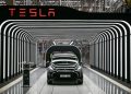 Grok Tesla Menghadapi Tantangan dari Naga China