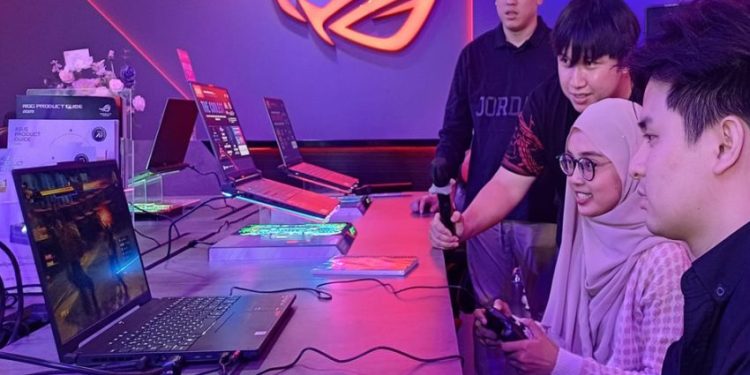 Toko Eksklusif Penuhi Kebutuhan Gamers dan Pecinta Teknologi di Kota Pahlawan