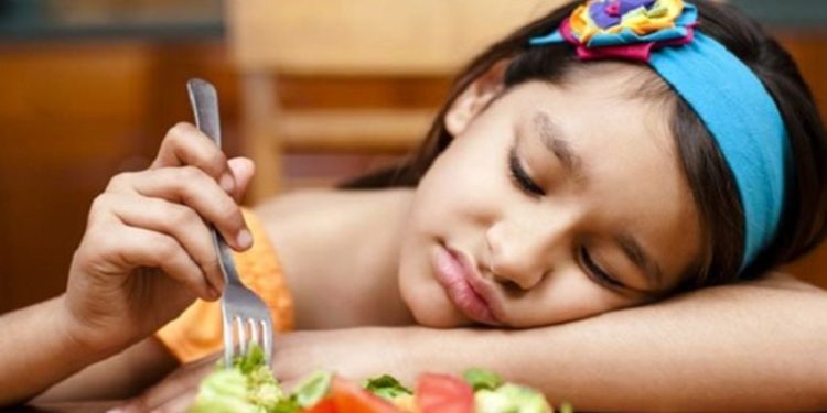 5 Cara Efektif Membiasakan Anak Konsumsi Makanan Bergizi dan Mengurangi Gula