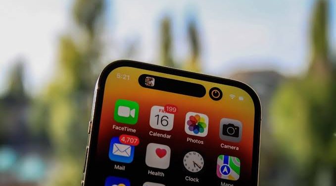 Pengembangan Siri Dapat Diperintah Melalui Suara oleh Tim Teknologi