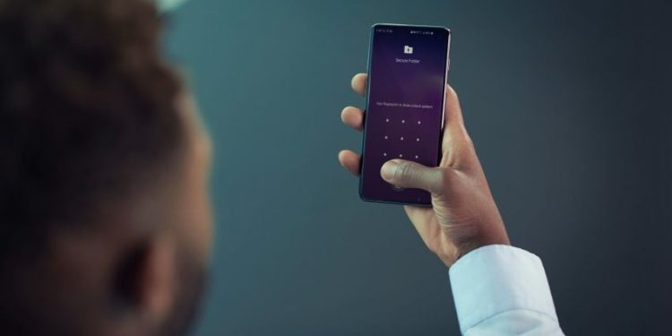 Bekerja Senyap, Benteng Digital Jaga Rahasia Pribadi dari Jutaan Ancaman Siber