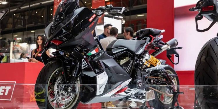 Skutik Tercepat di Dunia Siap Dipasarkan dari China