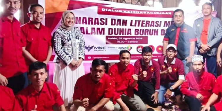 Dosen Universitas MNC dan DPC FPBN Barru Adakan Dialog Ketenagakerjaan