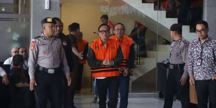 KPK Mendapatkan Informasi Pemindahan 3 Mobil Mewah dari Rumah Dinas Pejabat Terkait
