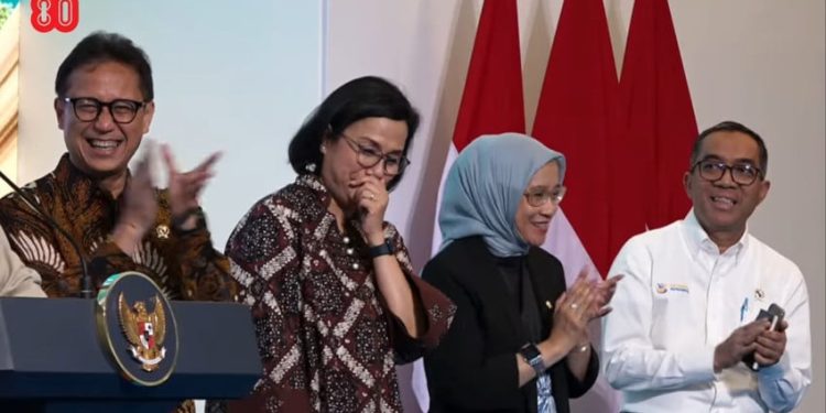 Momen Sri Mulyani Tersipu Malu Menerima Ucapan Selamat Ulang Tahun dari Prabowo